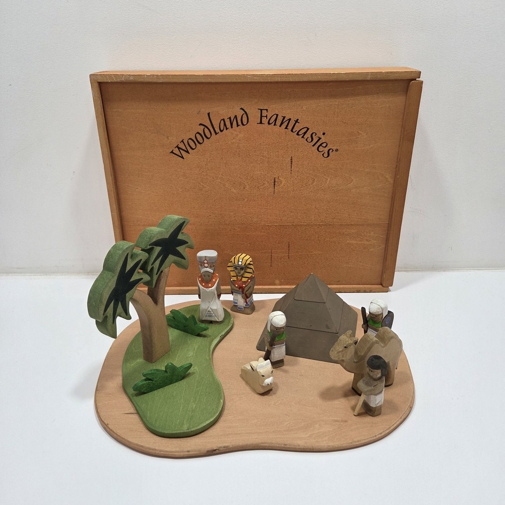 Vintage Woodland Fantasies Ancient Egypt set Egyptian Pyramid (Incomplete)